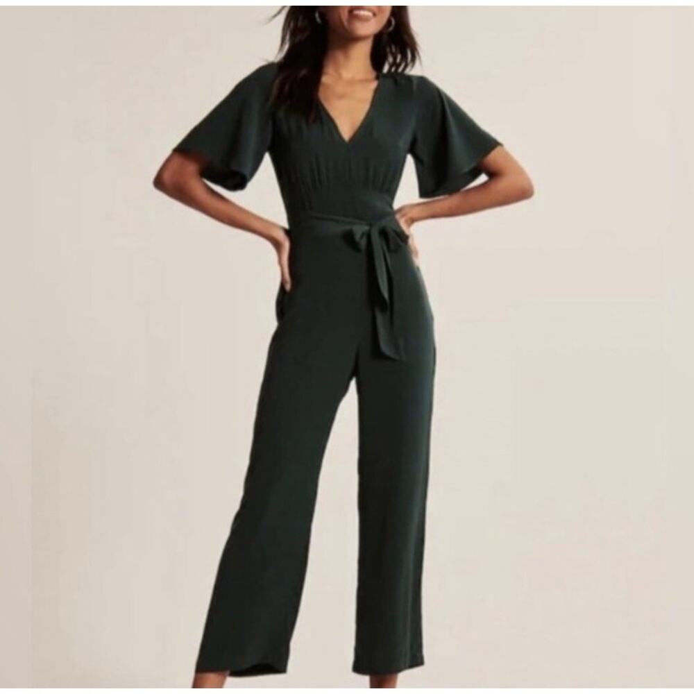 Abercrombie & Fitch Emerald Green Short Sleeve Jumpsuit Size S romantic